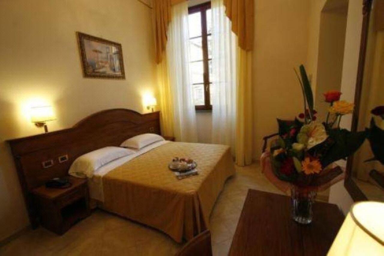 Hotel Il Duca Firenze Ruang foto