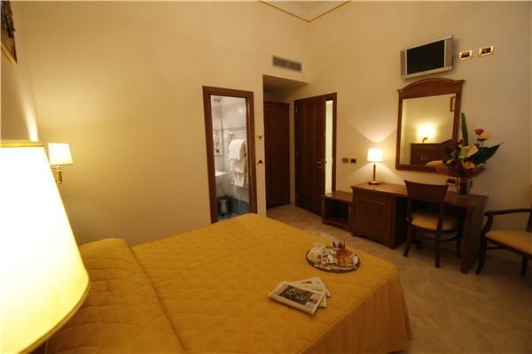 Hotel Il Duca Firenze Bagian luar foto