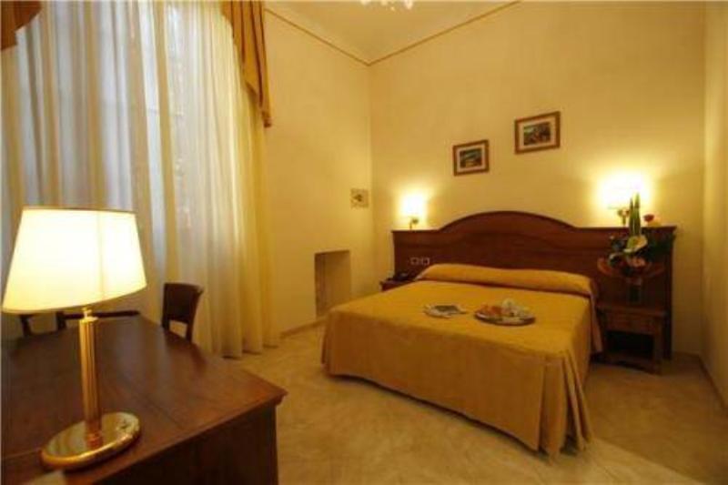 Hotel Il Duca Firenze Ruang foto